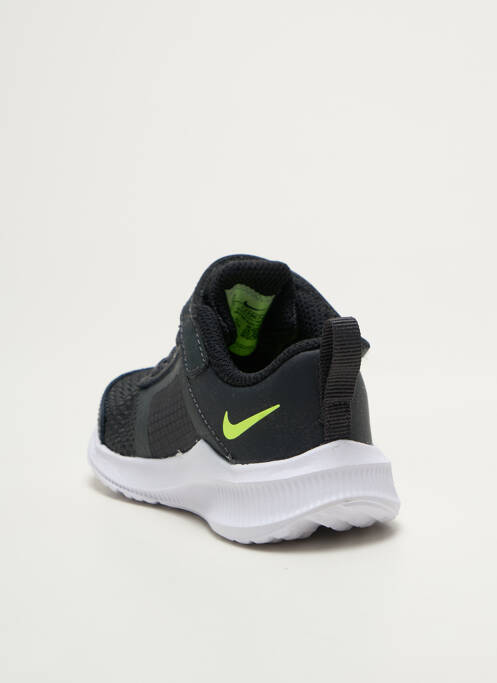 Baskets gris NIKE pour enfant