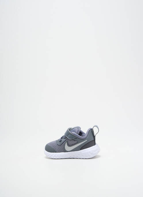 Baskets gris NIKE enfant