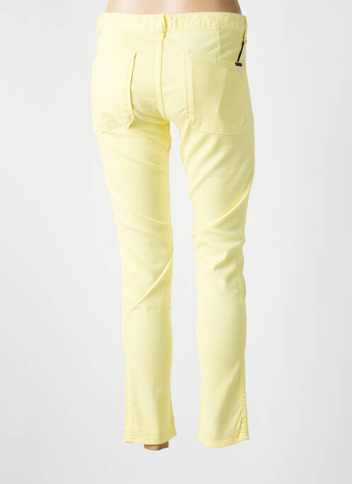 Jeans coupe slim stretch taille basse jaune ACQUAVERDE femme