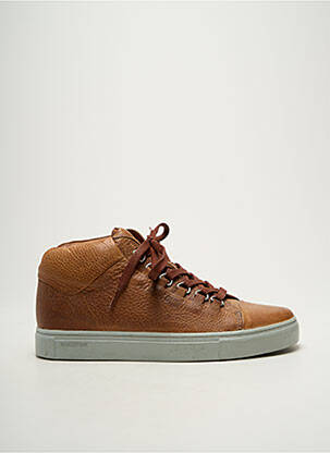 Baskets matière lisse bout rond marron BLACKSTONE homme