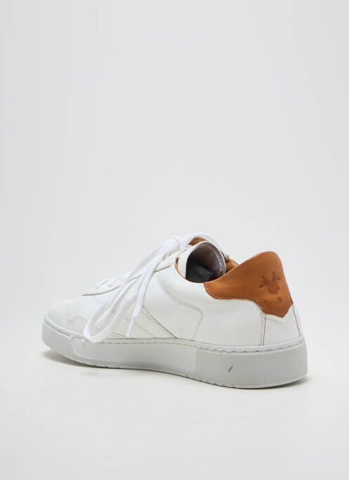 Baskets bout rond bout rond blanc KOST homme