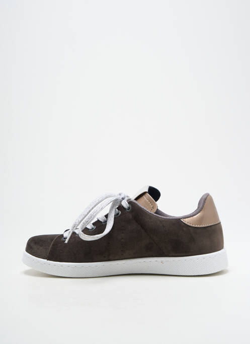Baskets bout rond talon plat jusqu'à 3cm gris VICTORIA femme