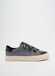 Baskets bout rond talon plat jusqu'à 3cm noir NO NAME femme