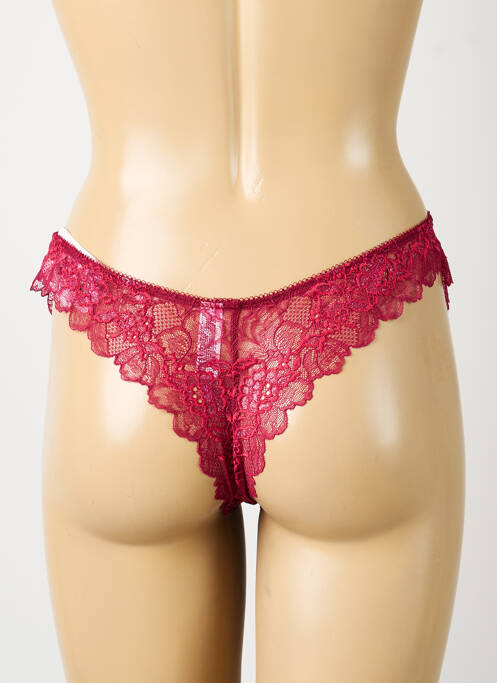 Tanga rouge WACOAL femme