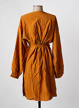 Robe mi-longue tissage crêpe manches longues jaune MINIMUM femme