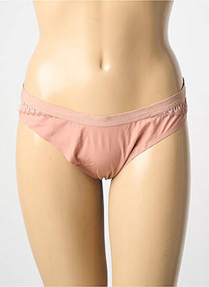 Tanga effet matière satinée rose TRIUMPH femme