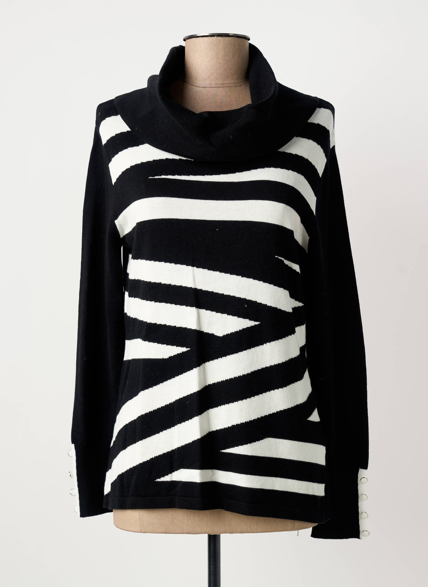 Pull col roulé coupe cintrée manches longues noir MARBLE femme