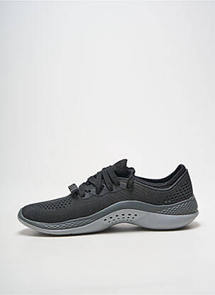Baskets bout rond talon plat jusqu'à 3cm noir CROCS femme