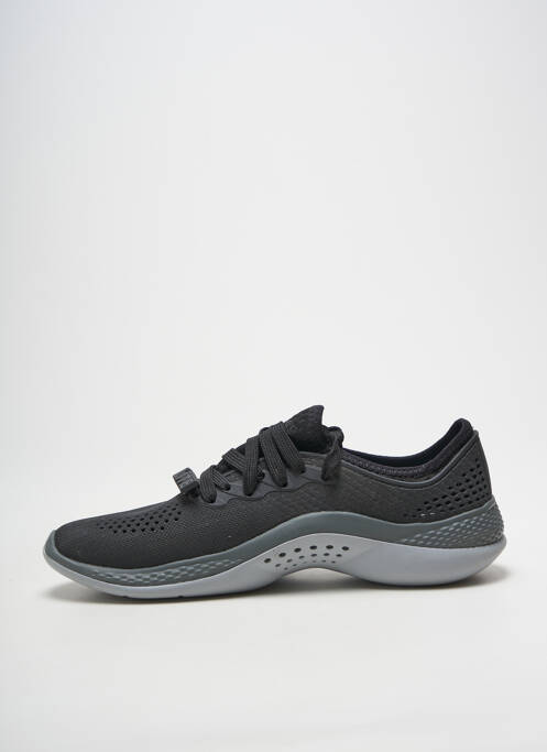 Baskets bout rond talon plat jusqu'à 3cm noir CROCS femme