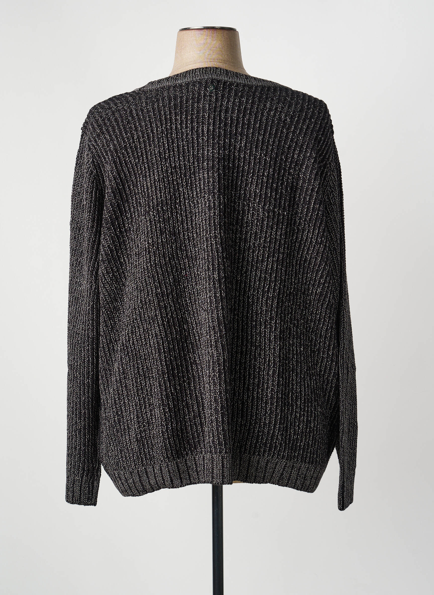 Gilet manches longues fermeture boutonnée sur le devant noir SHEEGO femme
