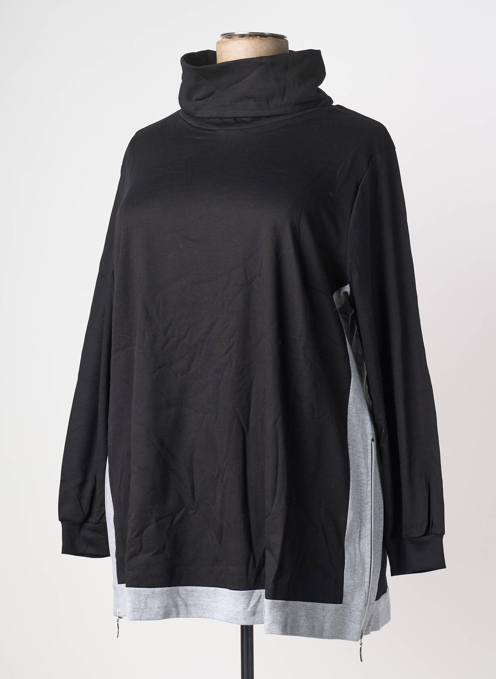 Pull col roulé coupe droite manches longues noir SHEEGO femme