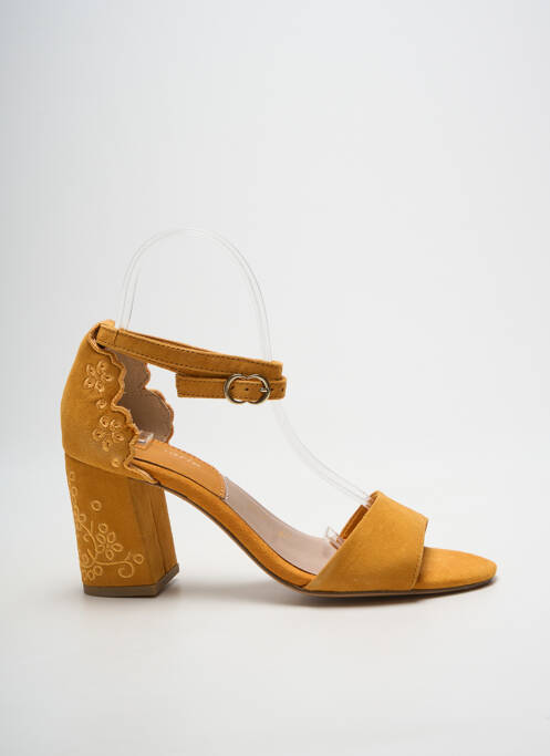 Sandales/Nu pieds jaune TAMARIS femme