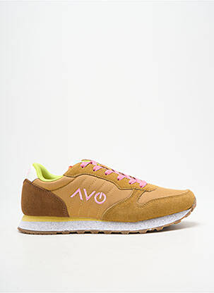 Baskets bout rond talon plat jusqu'à 3cm marron AVO ALL VIBES ON femme