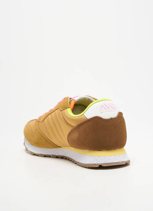 Baskets bout rond talon plat jusqu'à 3cm marron AVO ALL VIBES ON femme