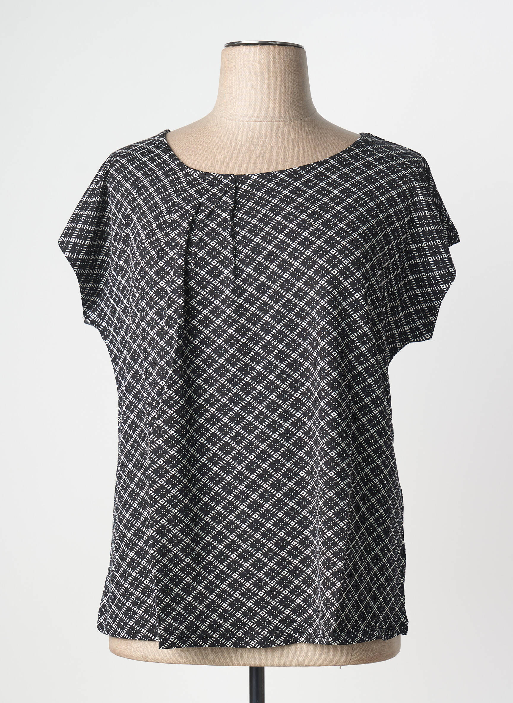 Top stretch manches courtes noir SHEEGO femme