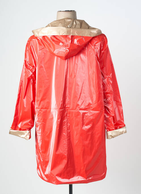 Imperméable fermeture zippée sur le devant a capuche rouge PIMENT ROUGE femme