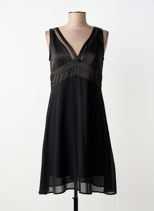 Robe mi-longue coupe fluide sans manche noir A BELLE femme