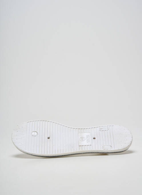 Tongs strass talon plat jusqu'à 3cm blanc B&M femme