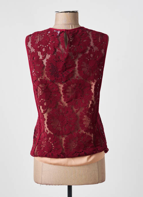 Top coupe cintrée sans manche rouge PAULE KA femme