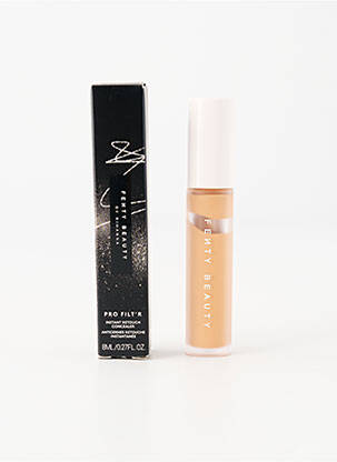 Fond de teint  chair FENTY BEAUTY BY RIHANNA femme