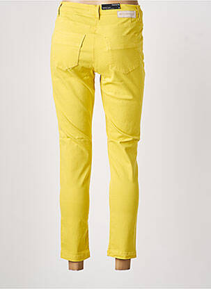 Pantalon 7/8 fermeture zippée sous rabat boutonné jaune BETTY BARCLAY femme