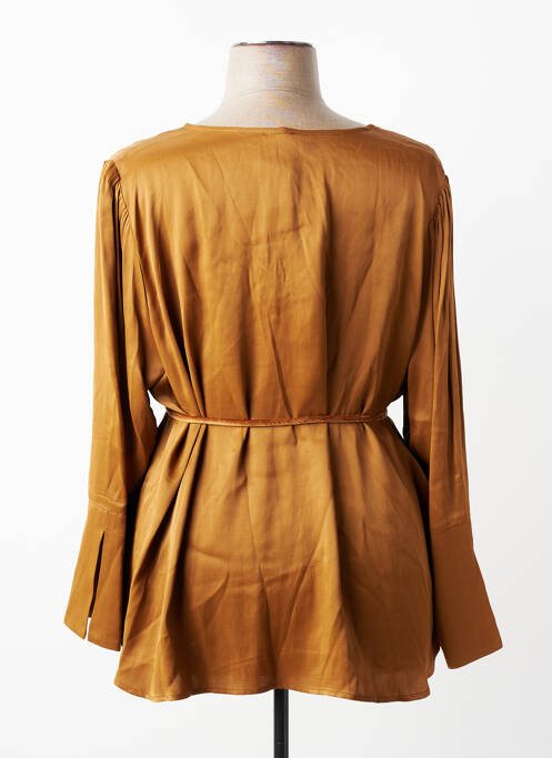 Top coupe fluide manches longues marron MAT. femme