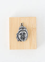 Pendentif matériaux métal argent TATA GISELE homme