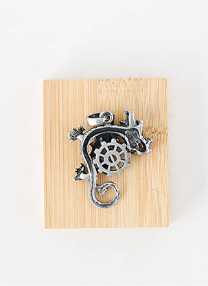 Pendentif matériaux métal argent TATA GISELE homme