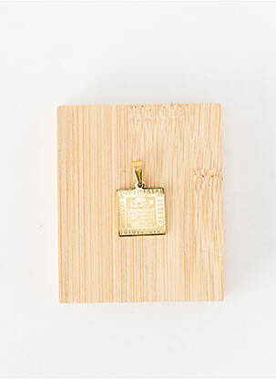Pendentif or TATA GISELE homme