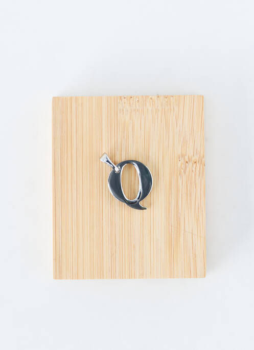 Pendentif matériaux métal argent TATA GISELE homme