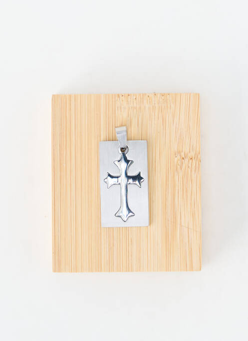 Pendentif matériaux métal argent TATA GISELE homme