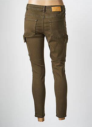 Pantalon 7/8 fermeture zippée sous rabat boutonné vert NOISY MAY femme