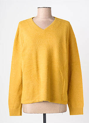 Pull coupe droite manches longues jaune BETTY BARCLAY femme