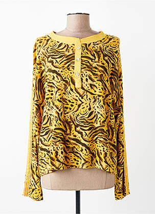 Pull coupe cintrée manches longues jaune QUATTRO femme