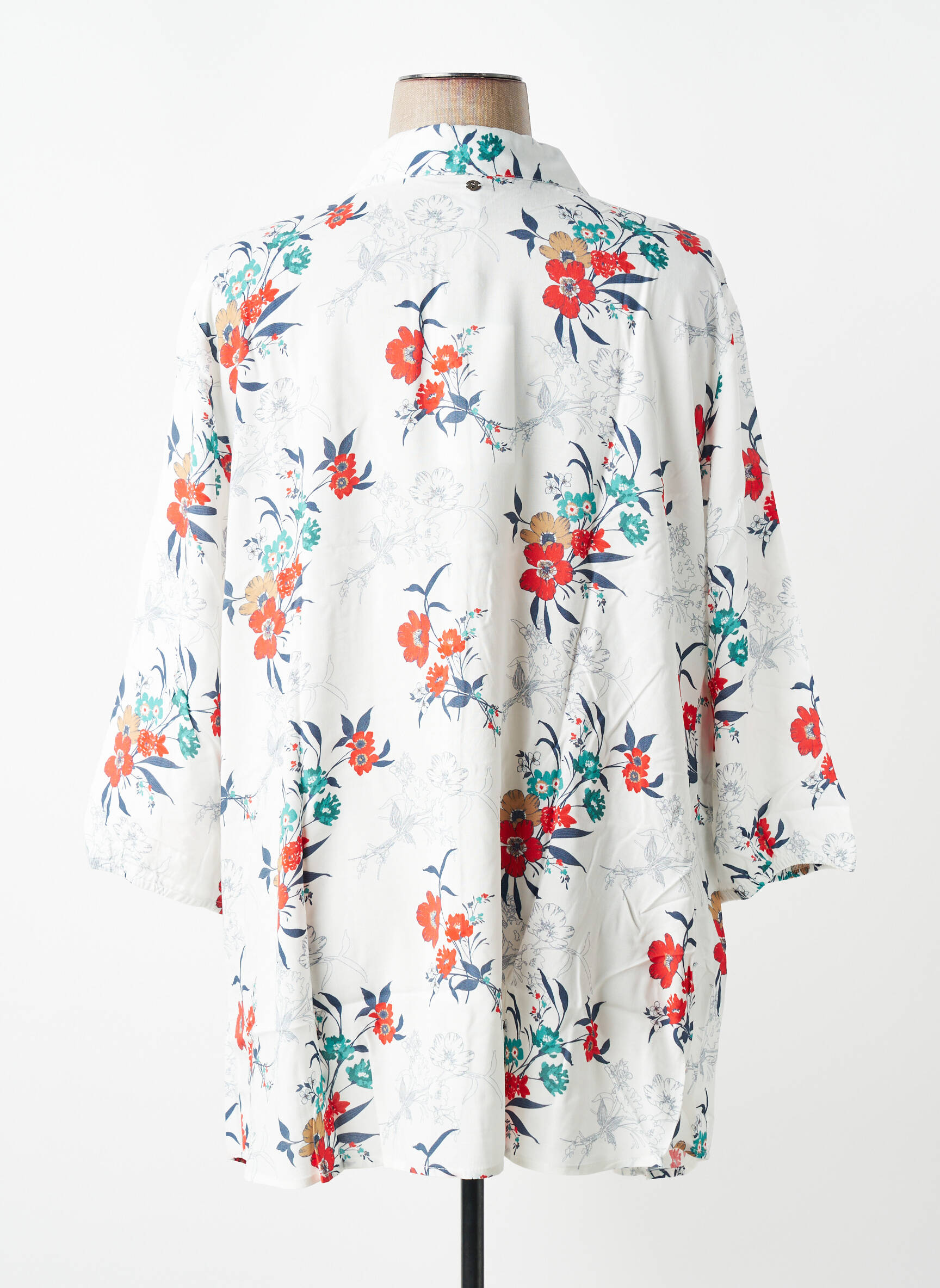 Tunique manches longues fermeture boutonnée sur le devant blanc SHEEGO femme