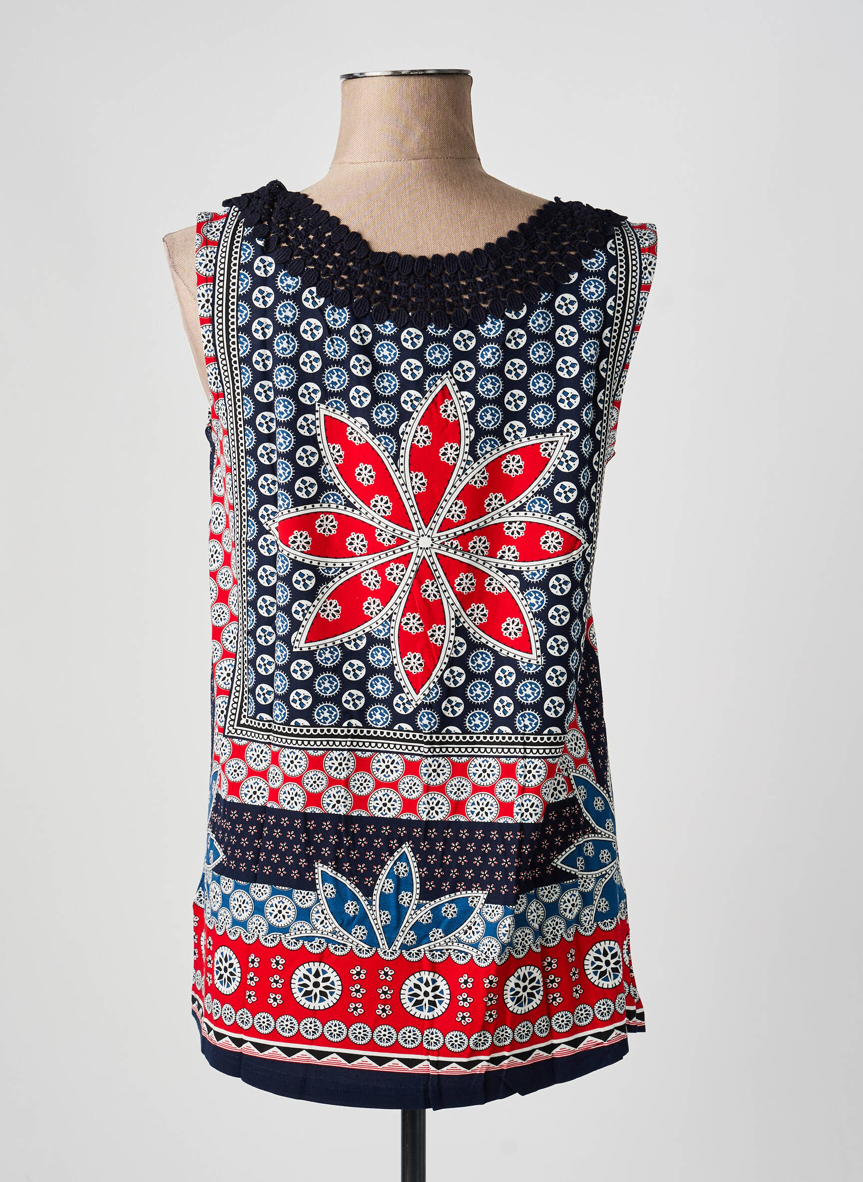 Top sans manche sans manche noir SHEEGO femme