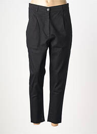 Pantalon chino fermeture zippée sous rabat boutonné taille haute noir AMMA femme