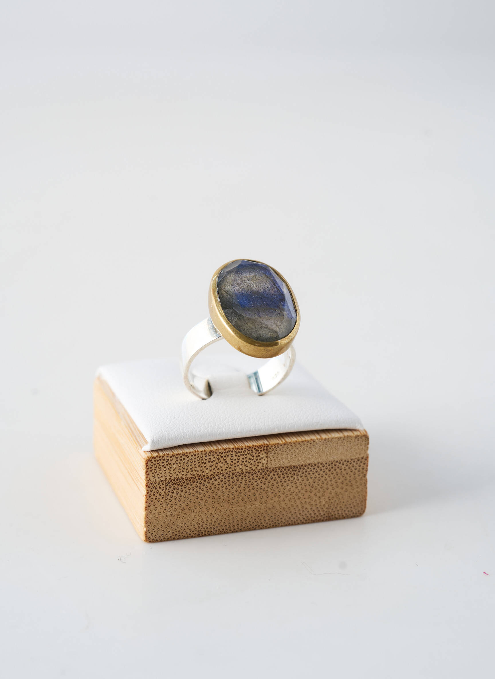 Bague ornement pierre bleu CANYON femme