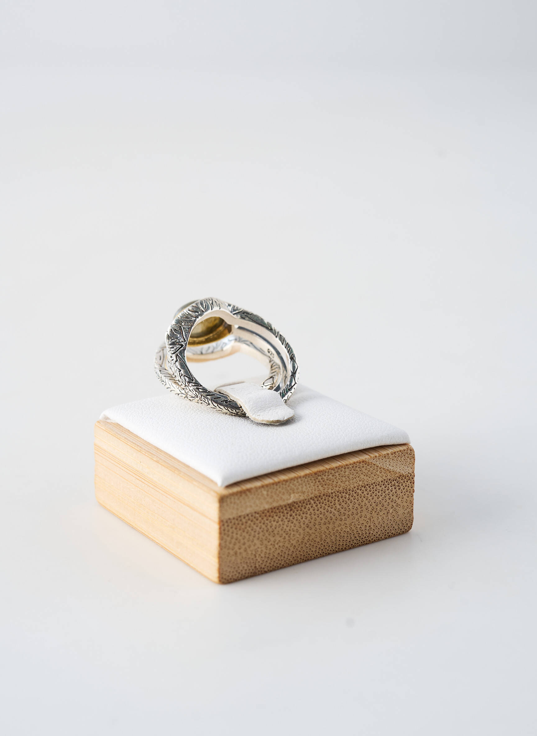 Bague ornement pierre bleu CANYON femme