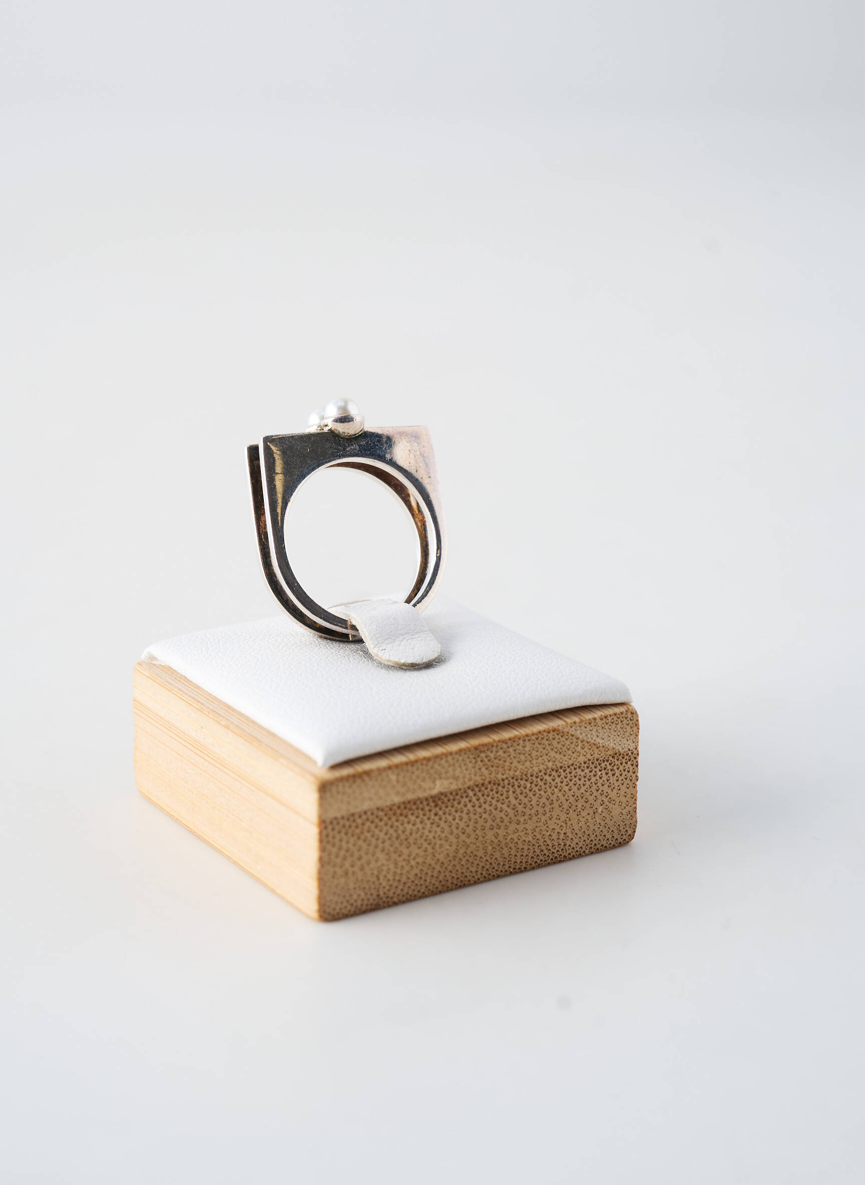 Bague ornement pierre blanc CANYON femme