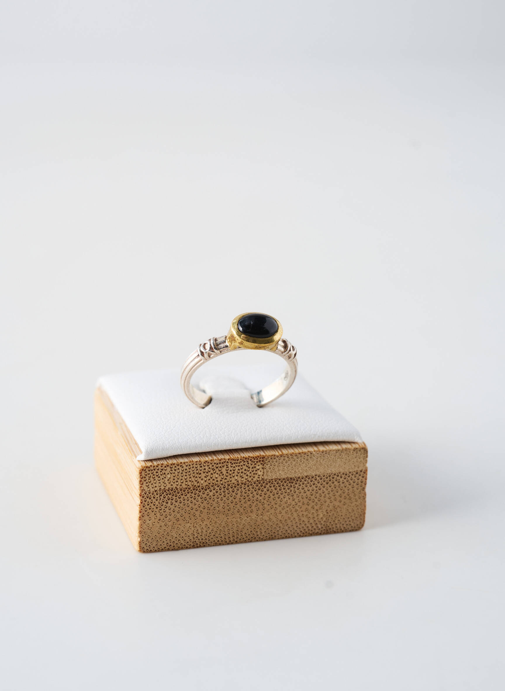 Bague ornement pierre noir CANYON femme