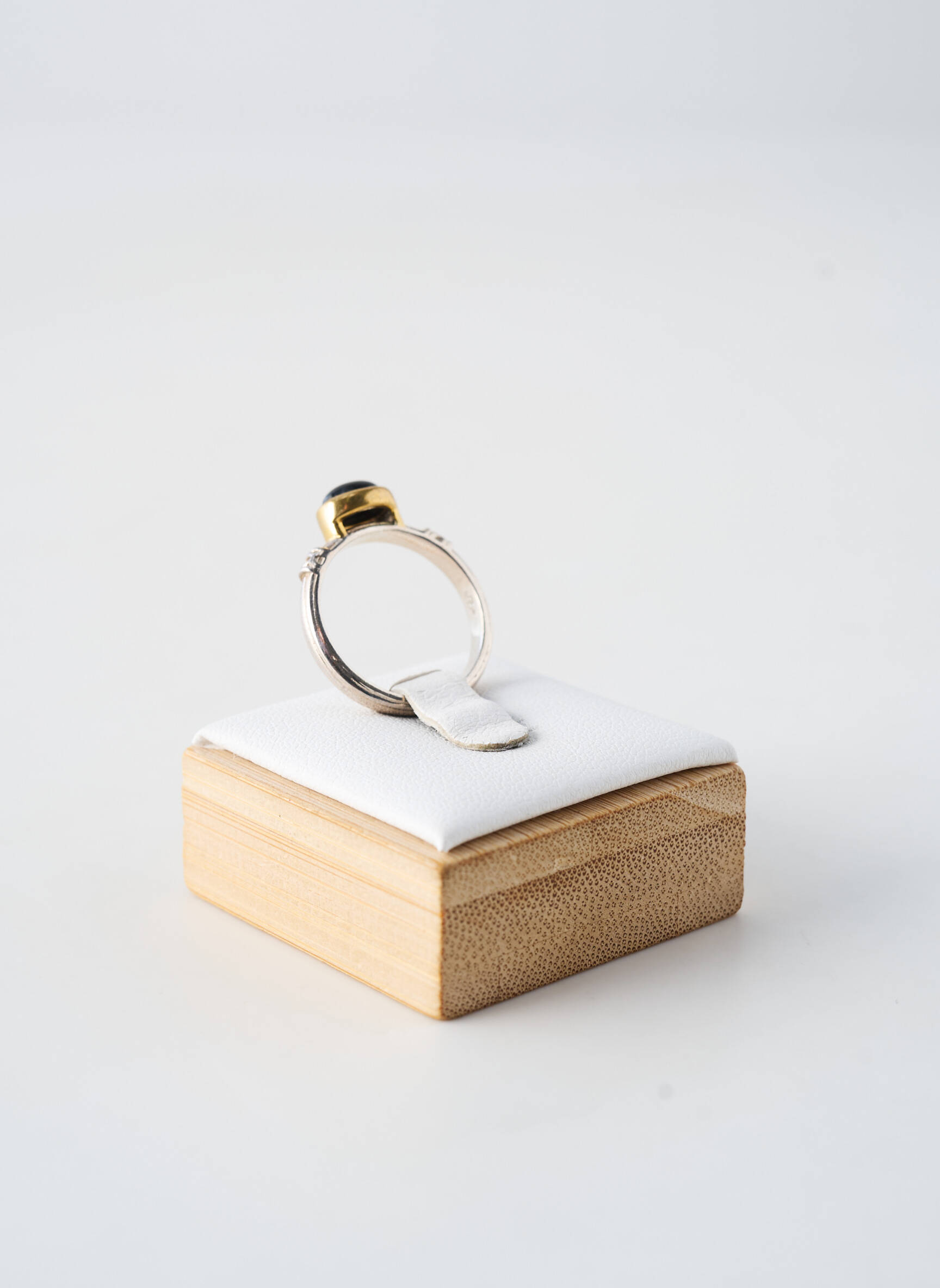 Bague ornement pierre noir CANYON femme