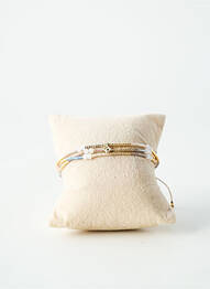 Bracelet ornement perles or BELLE MAIS PAS QUE femme