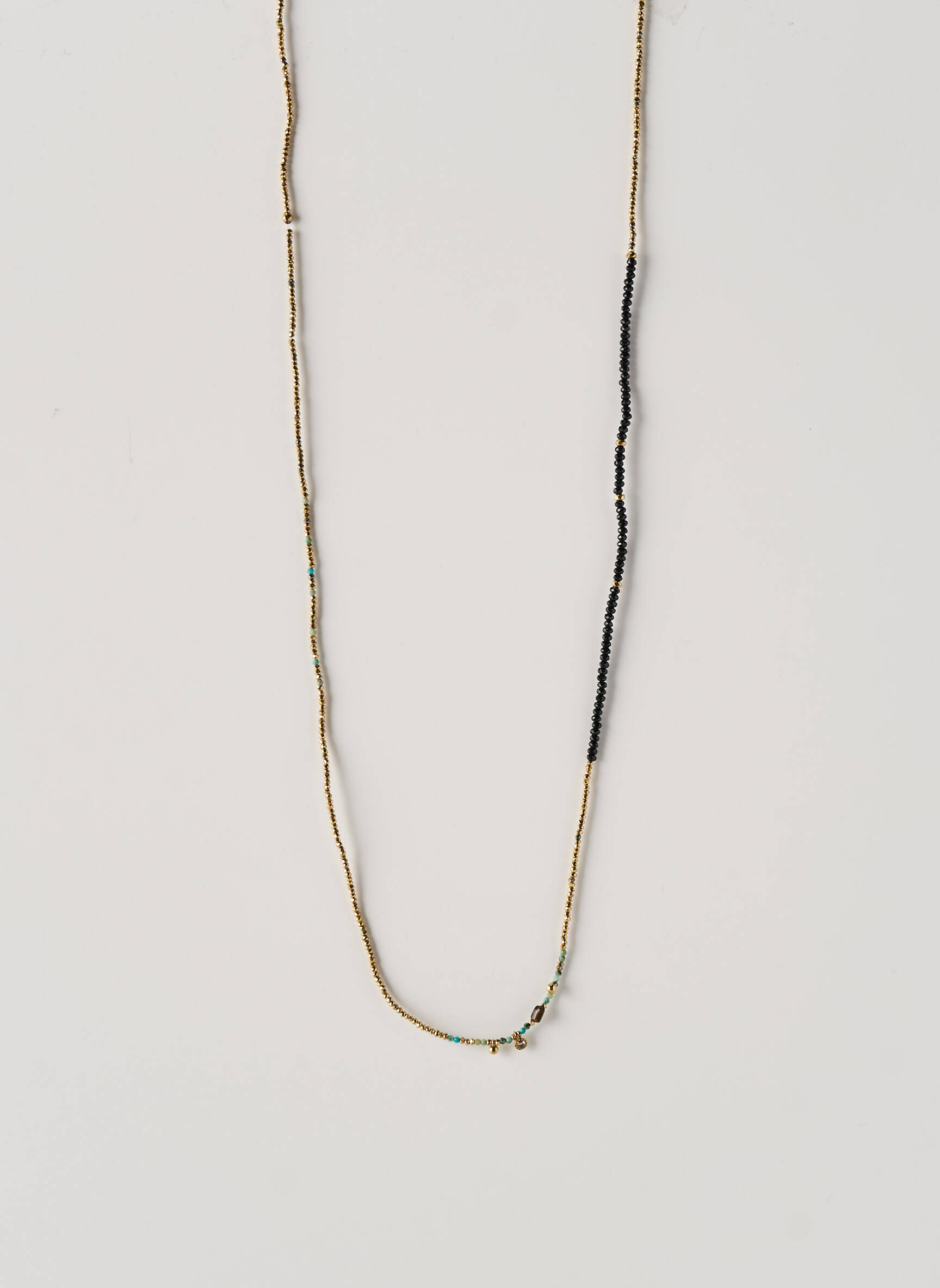 Collier matériaux plaqué or vert BELLE MAIS PAS QUE femme