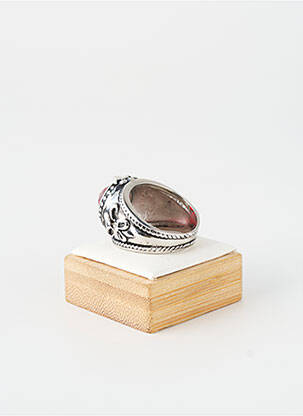 Bague ornement pierre rouge TATA GISELE homme