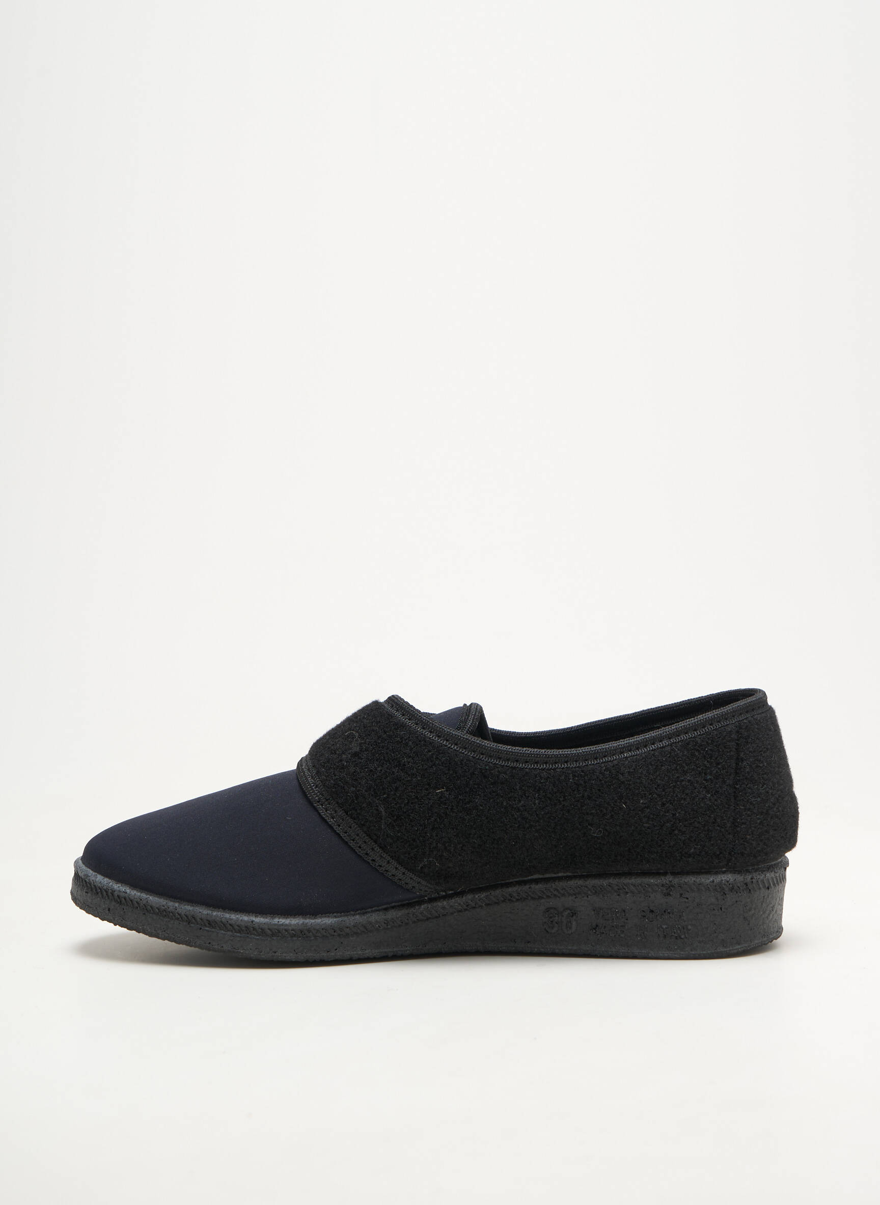 Chaussons/pantoufles semi compensé talon plat jusqu'à 3cm noir EMANUELA femme