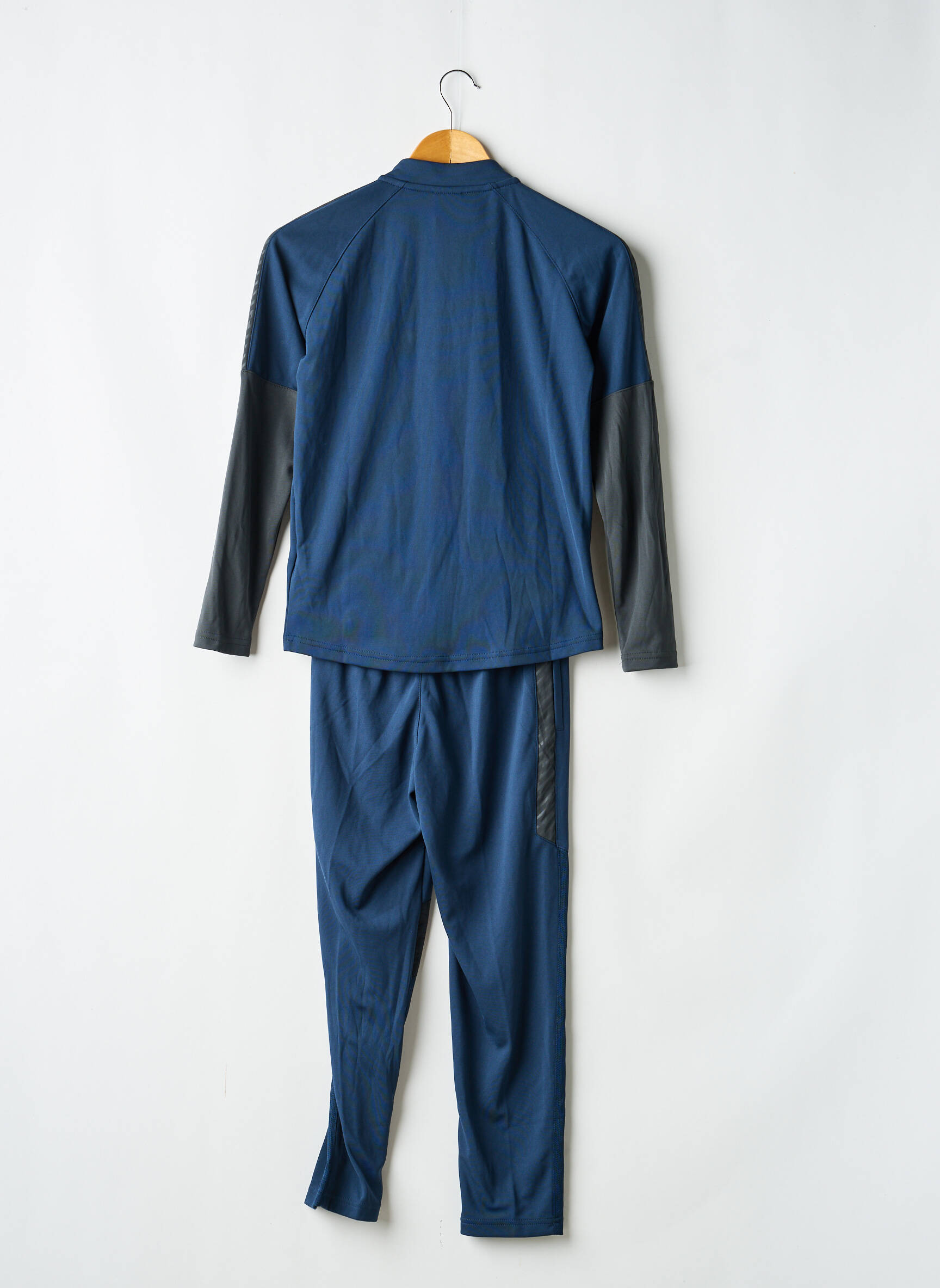 Ensemble de sport type de haut veste bleu NIKE garçon
