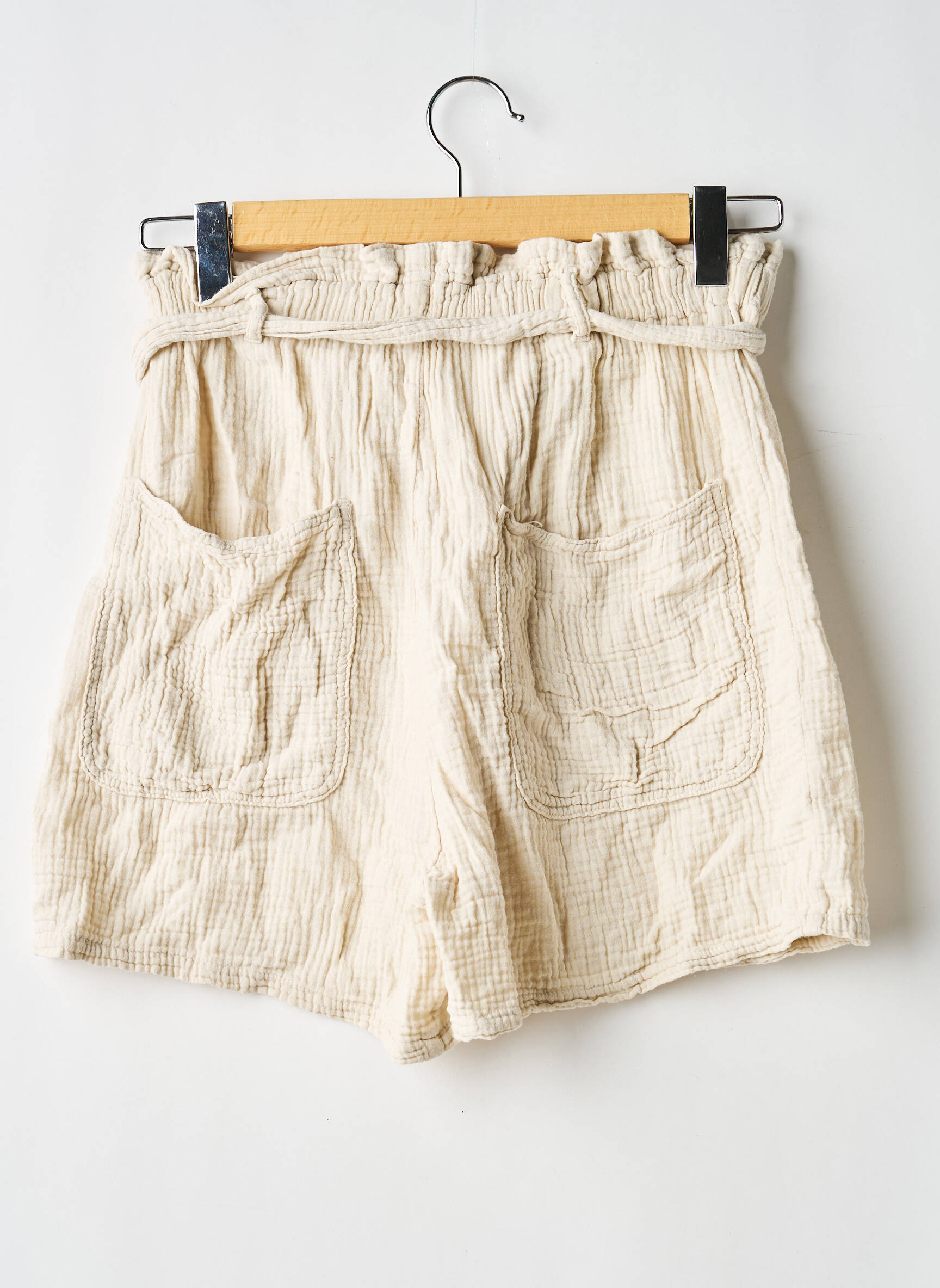Short taille normale taille normale beige HOD femme