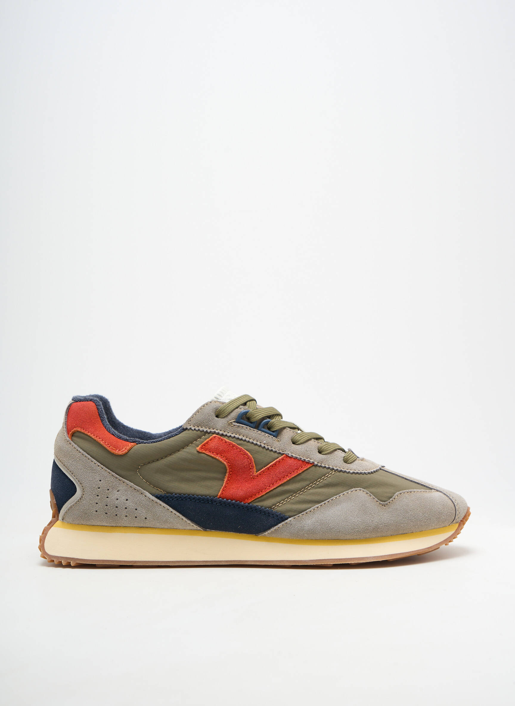 Baskets bout rond bout rond gris VICTORIA homme