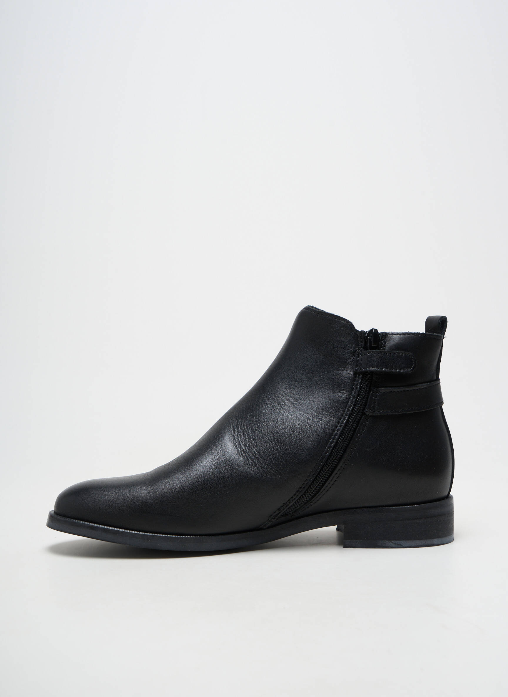 Bottes matière lisse talon plat jusqu'à 3cm noir ACEBOS femme